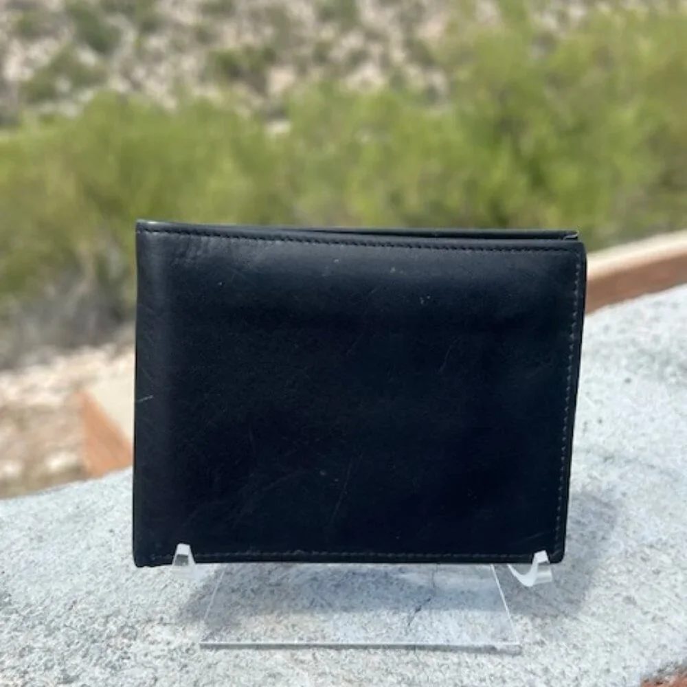 BUXTON Top Grain Cowhide Black Leather WALLET
